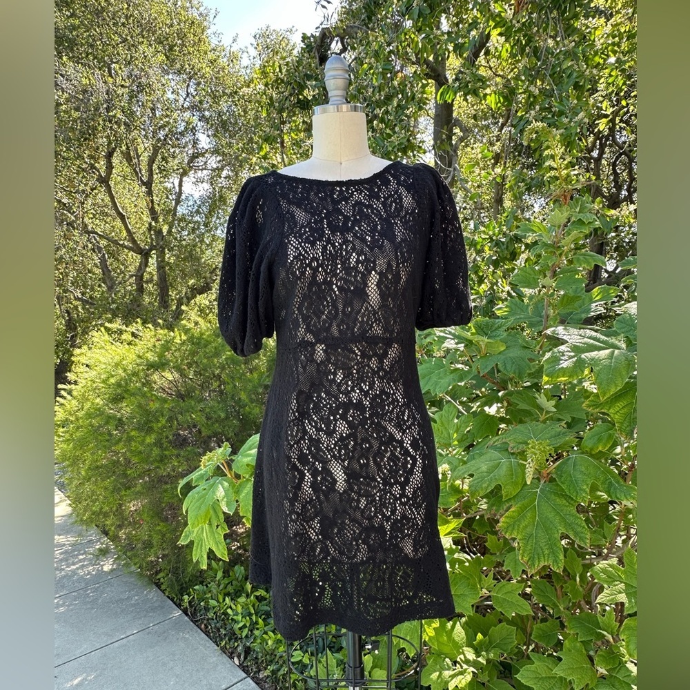 Free People fit and flare crochet mini dress - size XS